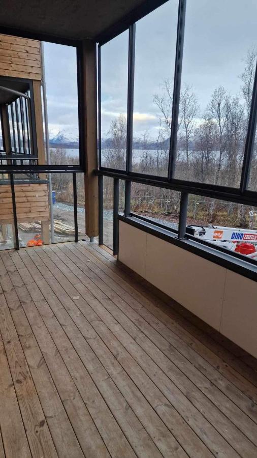 New Modern Apartment - Tromso West Luaran gambar